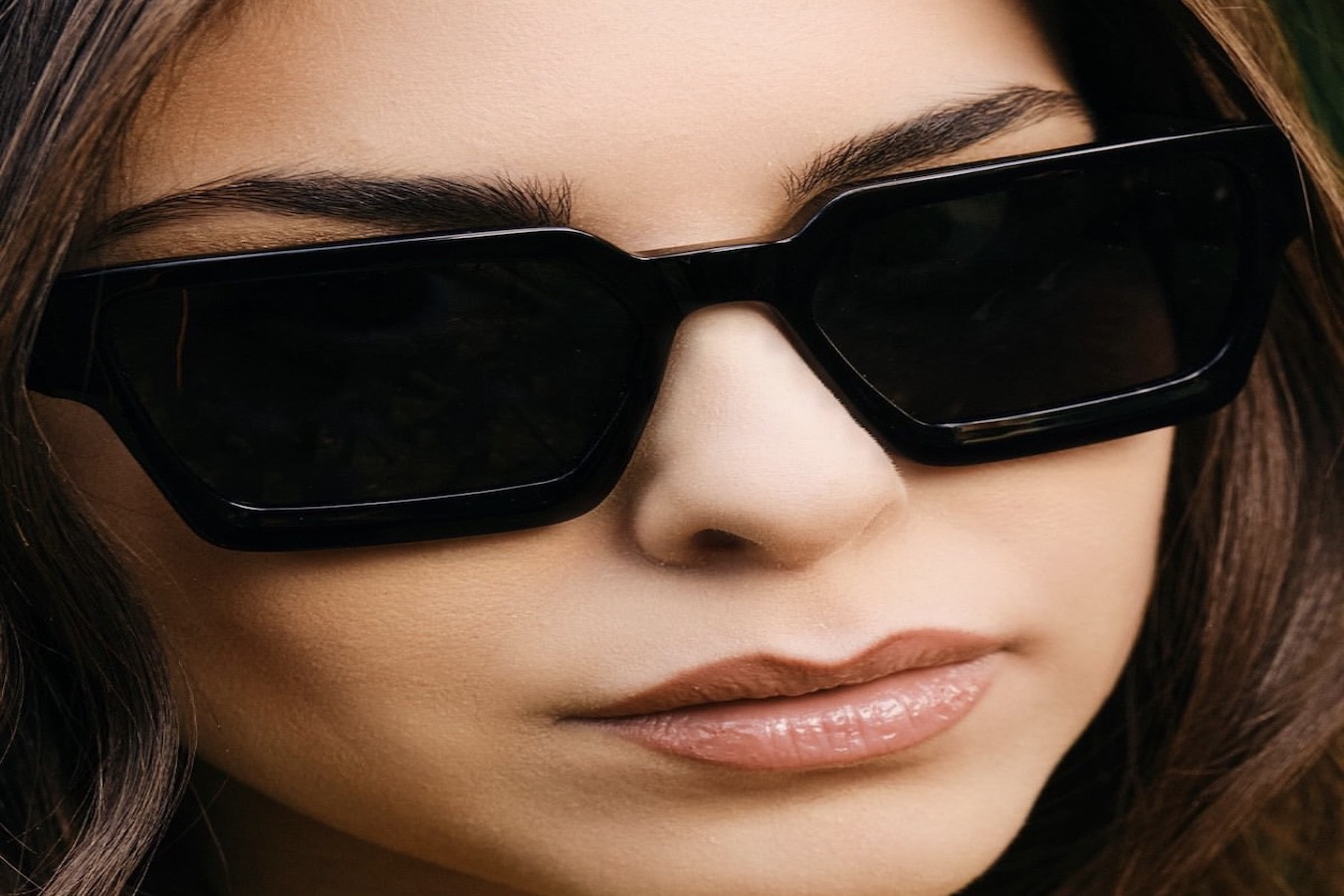 MAX POLARIZED